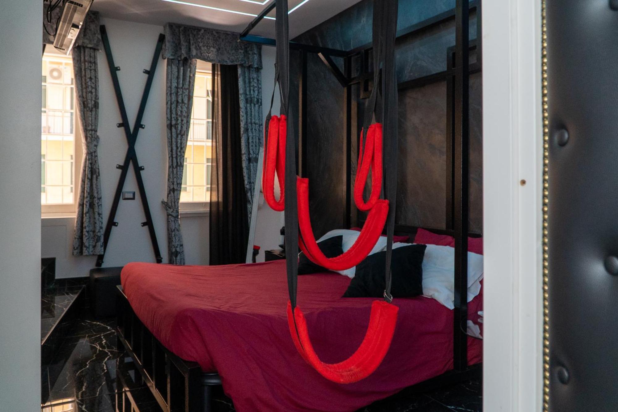 רומא Suite Luxury Bdsm מראה חיצוני תמונה